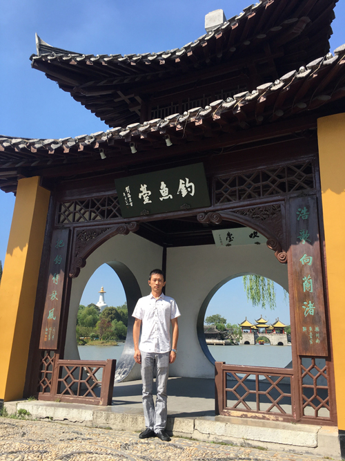 陈龙.jpg