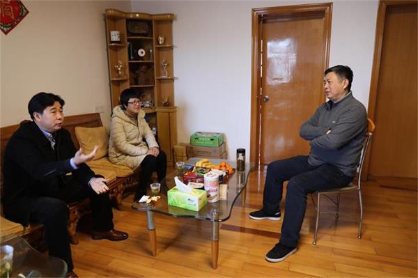 走访张安楠.JPG