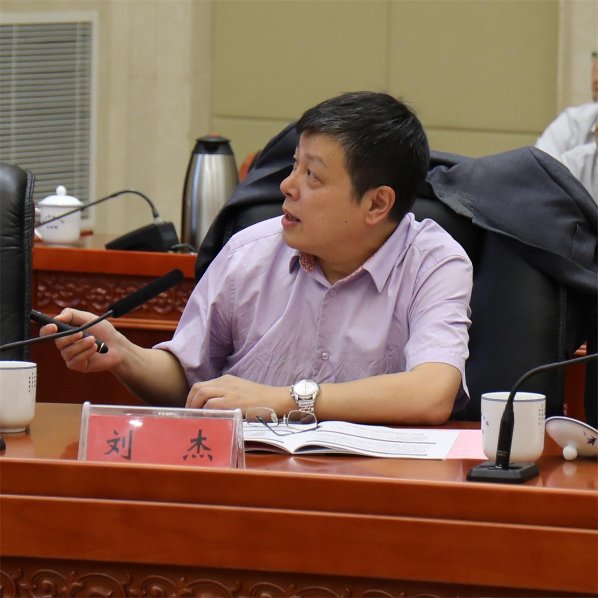 13、刘杰.jpg