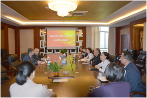 乌克兰国家科学院院士应邀来院开展学术交流