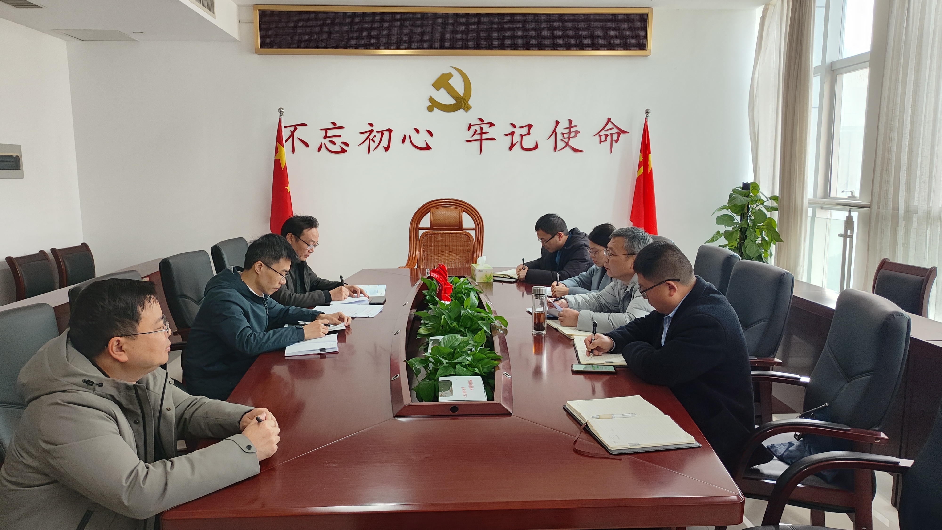 封面2.jpg